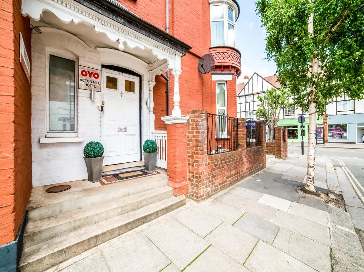 Oyo Tamtam Acton Hotel London Eksteriør bilde